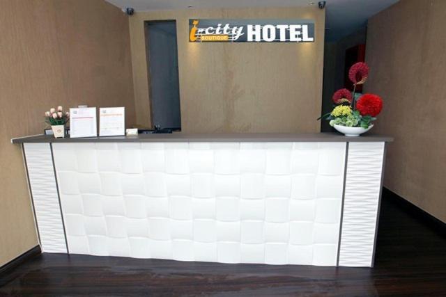 Citylight Hotel Shah Alam Esterno foto