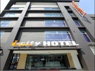 Citylight Hotel Shah Alam Esterno foto
